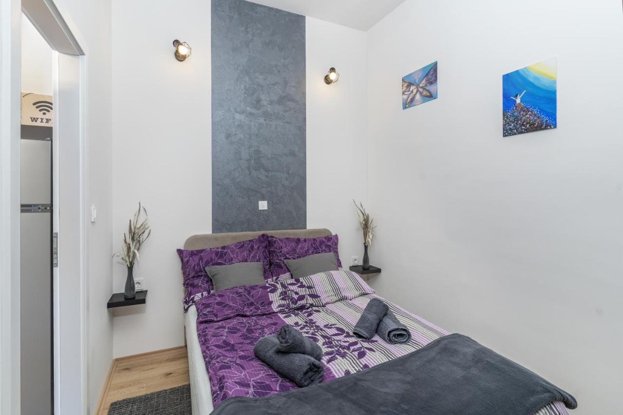 רייקה Stunning Apartment In Quiet Street Near Center With Free Parking 4 Floor מראה חיצוני תמונה